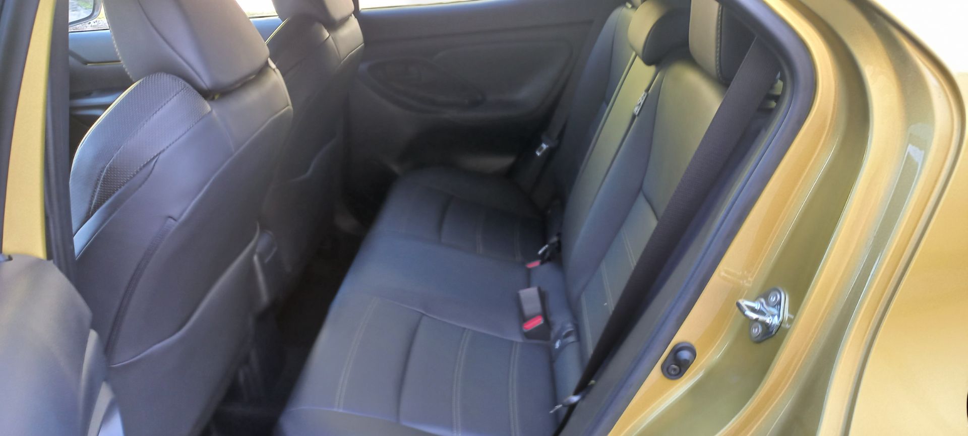 Toyota Yaris Cross 1.5 Hyb 5p.E-CVT AWD Oran.Ed