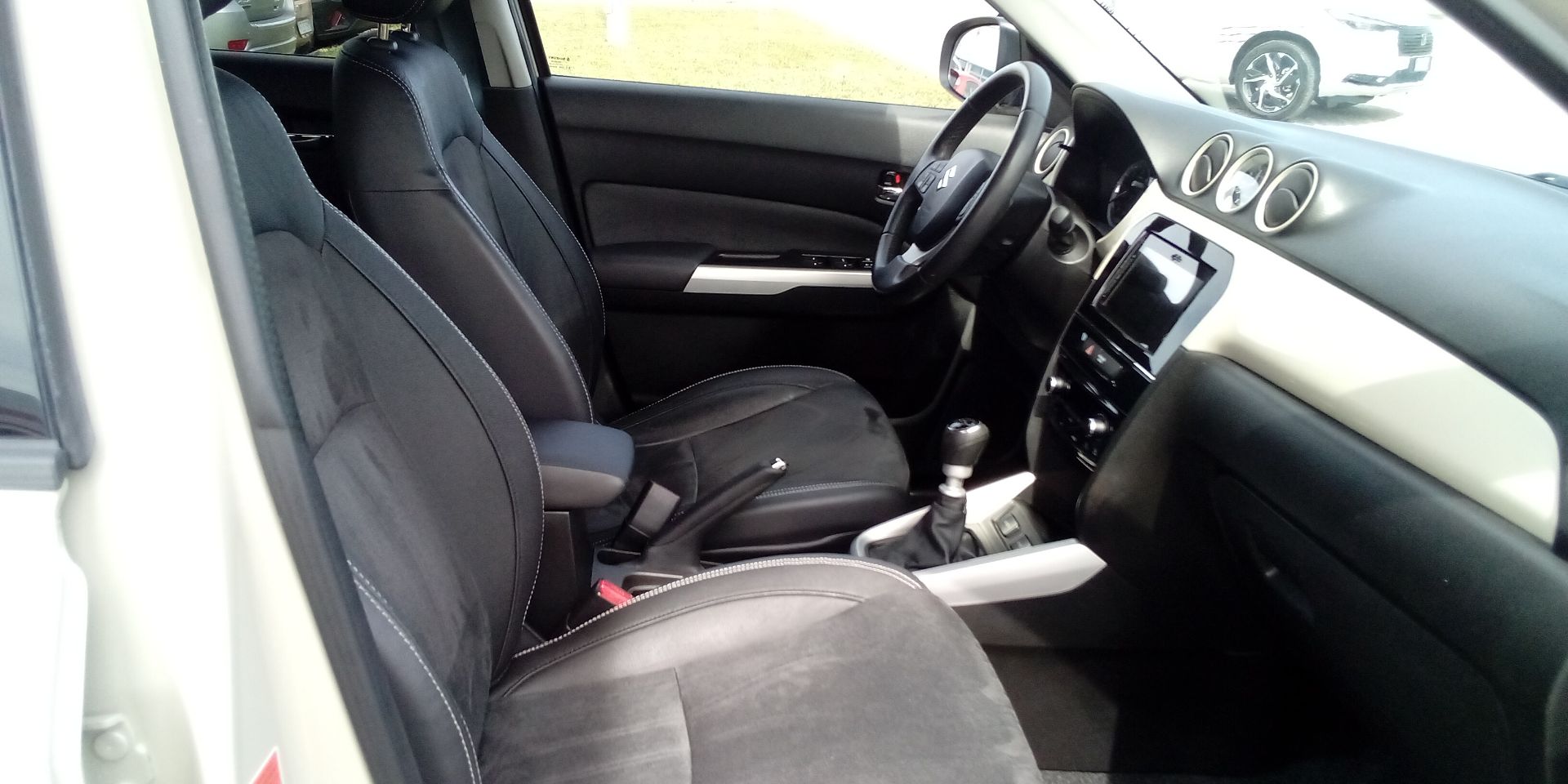 Suzuki Vitara 1.6 DDiS V-Top