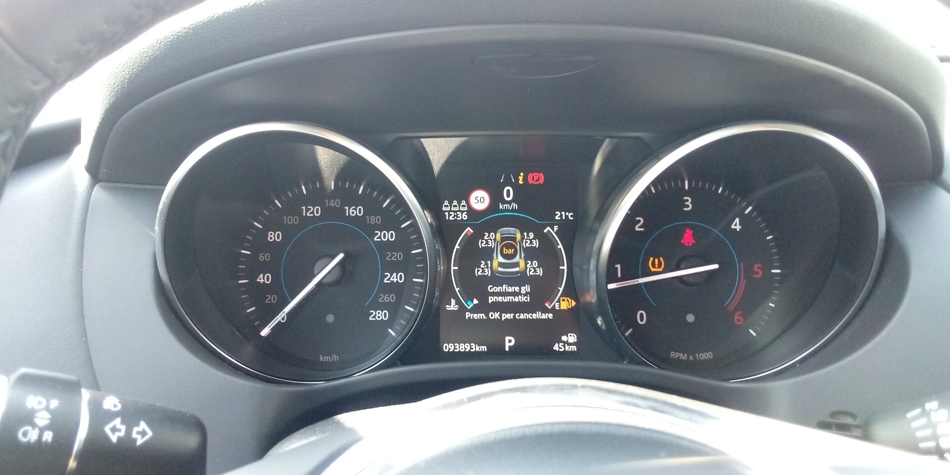 Jaguar F-Pace 2.0 D 180 CV AWD aut. R-Sport