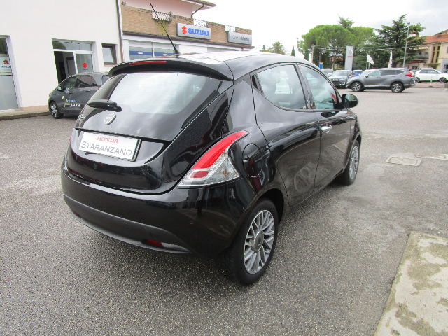 Lancia Ypsilon 0.9 TwinAir 85 CV 5 porte S