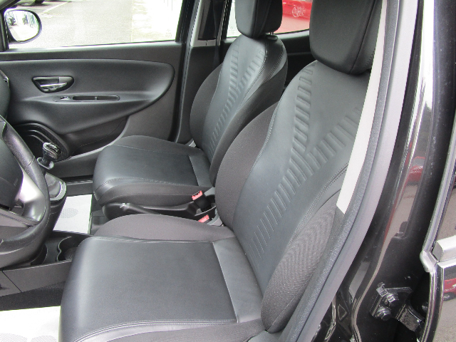 Lancia Ypsilon 0.9 TwinAir 85 CV 5 porte S