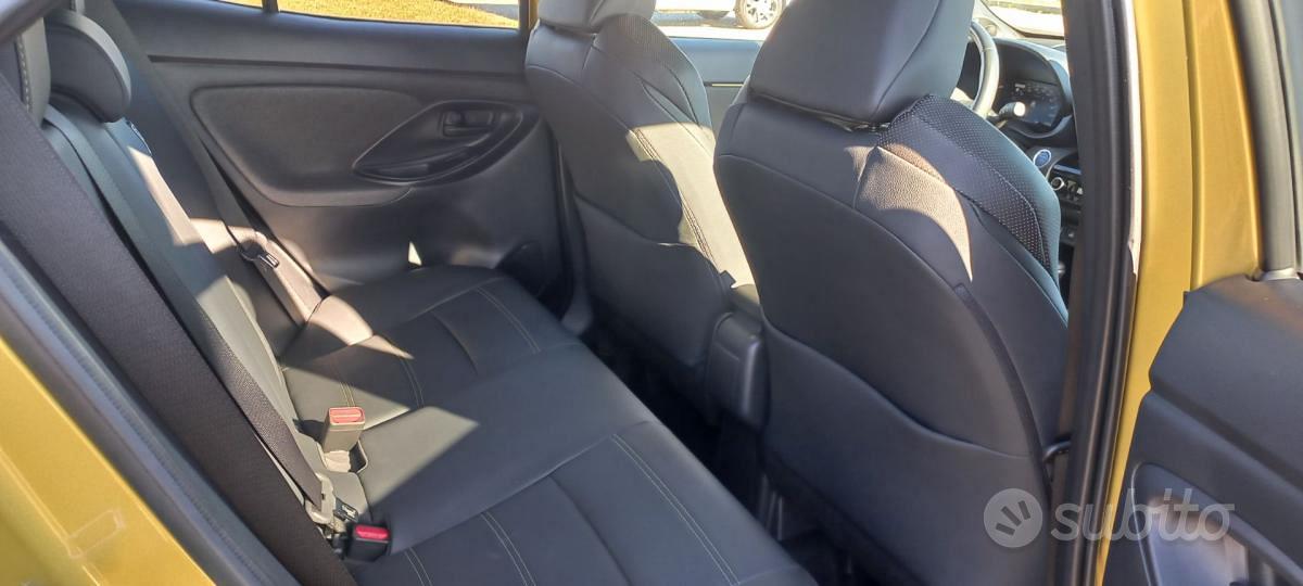 Toyota Yaris Cross 1.5 Hyb 5p.E-CVT AWD Oran.Ed