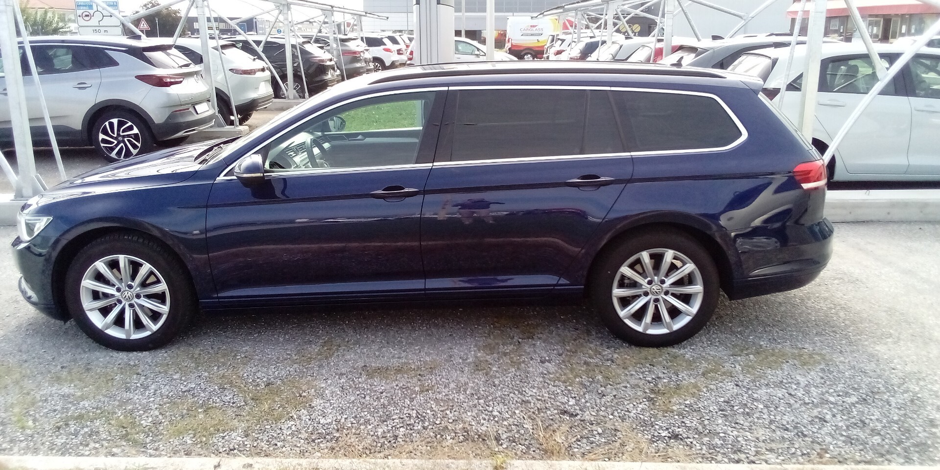 Volkswagen Passat Variant 1.6 TDI SCR DSG Business BMT